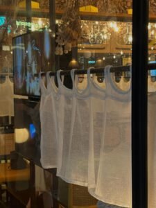 Aneka Sinar Abadi sebagai Vendor Tirai Restoran dan tirai Cafe Minimalis Aesthetic