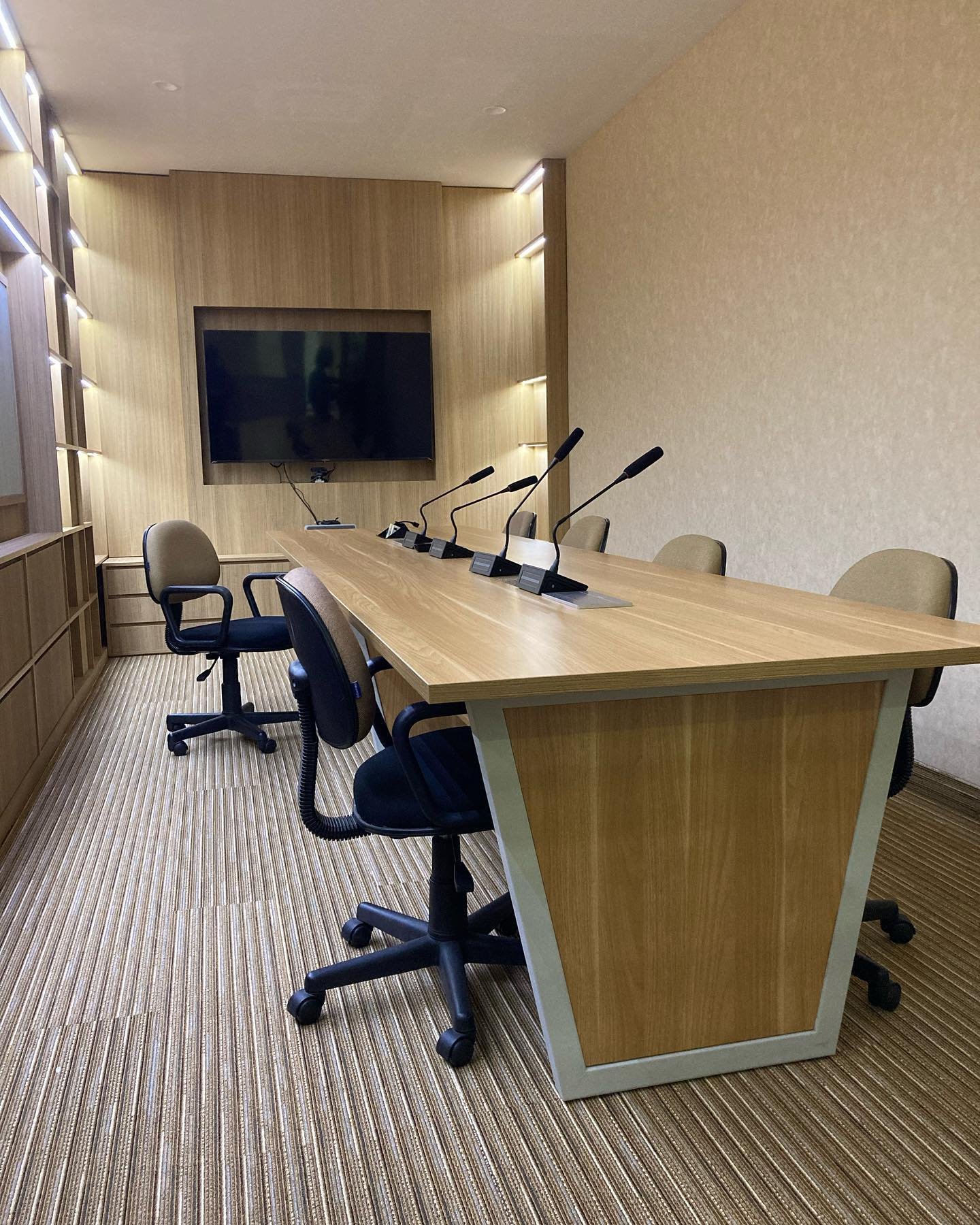 Supplier Gorden Kantor Aceh: Pengadaan Interior untuk Pemulihan Gedung Kota Aceh 3 3 Supplier Karpet Kantor Terbaik 2025 termasuk CV. Aneka Sinar Abadi