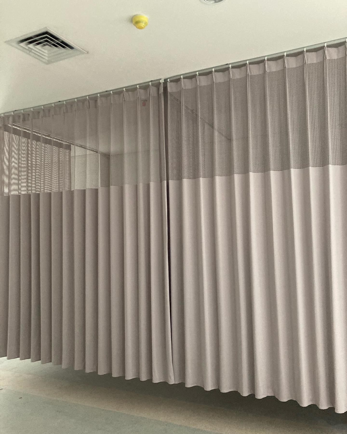 Aneka Sinar Abadi sebagai Vendor Gorden Gantung Rumah Sakit Anti Bakteri