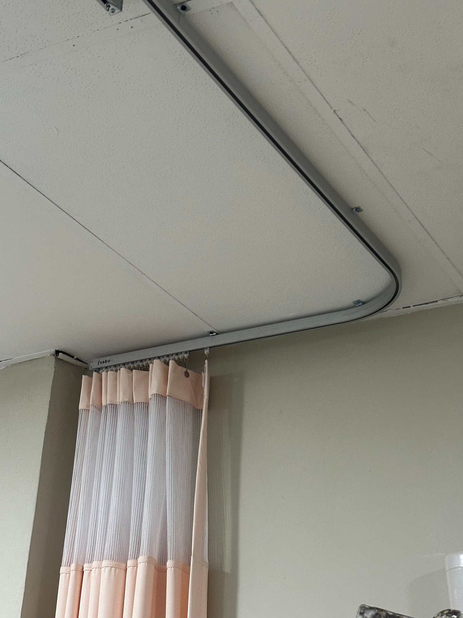 contoh gambar rel gorden rumah sakit