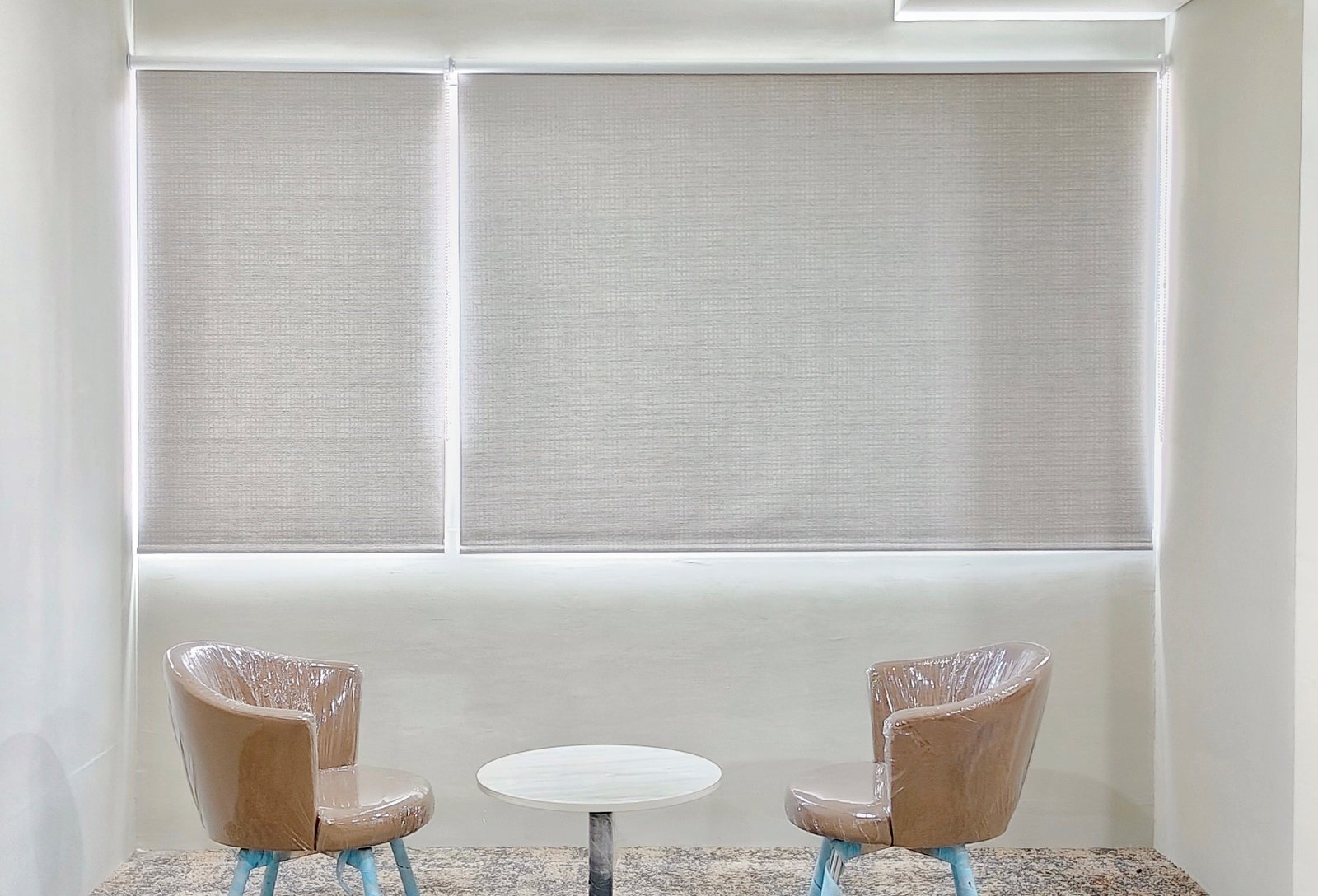 Aneka Sinar Abadi : Vendor Roller Blind Outdoor Hotel Bintang 5 untuk Area Outdoor Dining