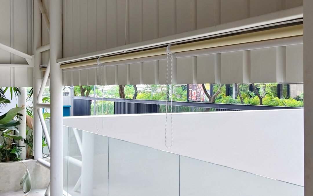 Aneka Sinar Abadi: Vendor Ziptex Blind Lapangan Padel Tirai Outdoor Tahan Angin