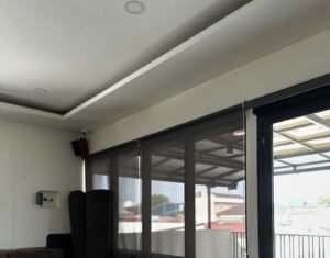gambar blind oudoor balkon apartemen