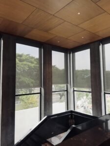 Distributor Jipproll Blind Otomatis Aneka Sinar Abadi melayani Zip Screen untuk Kafe