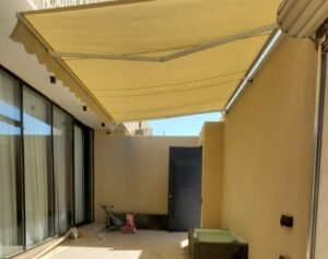 Jual Awning Gulung Jakarta: Solusi Canopy Kain 2 Aneka Sinar Abadi Jual Awning Gulung Jakarta sebagai Solusi Canopy Kain