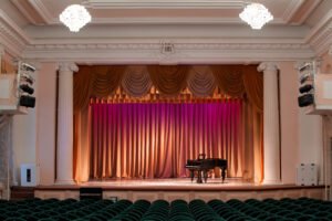 Aneka Sinar Abadi sebagai Vendor Gorden Panggung Otomatis melayani Jual Gorden Ukuran Custom