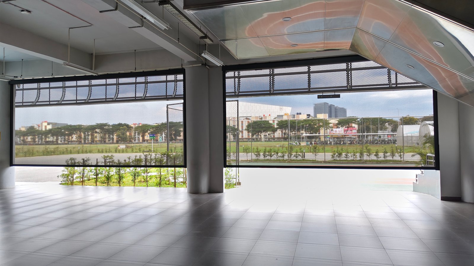 gambar jiproll blind outdoor