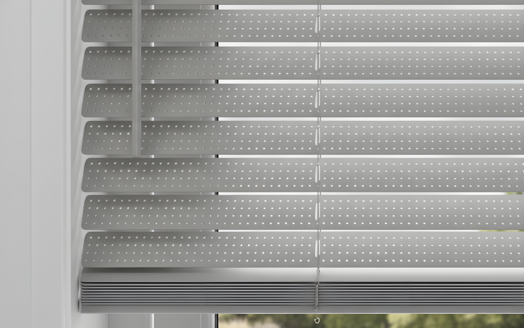 Insights & Articles 6 Venetian Blind Perforated: Solusi Privasi Kantor Tanpa Menutup Sirkulasi Udara