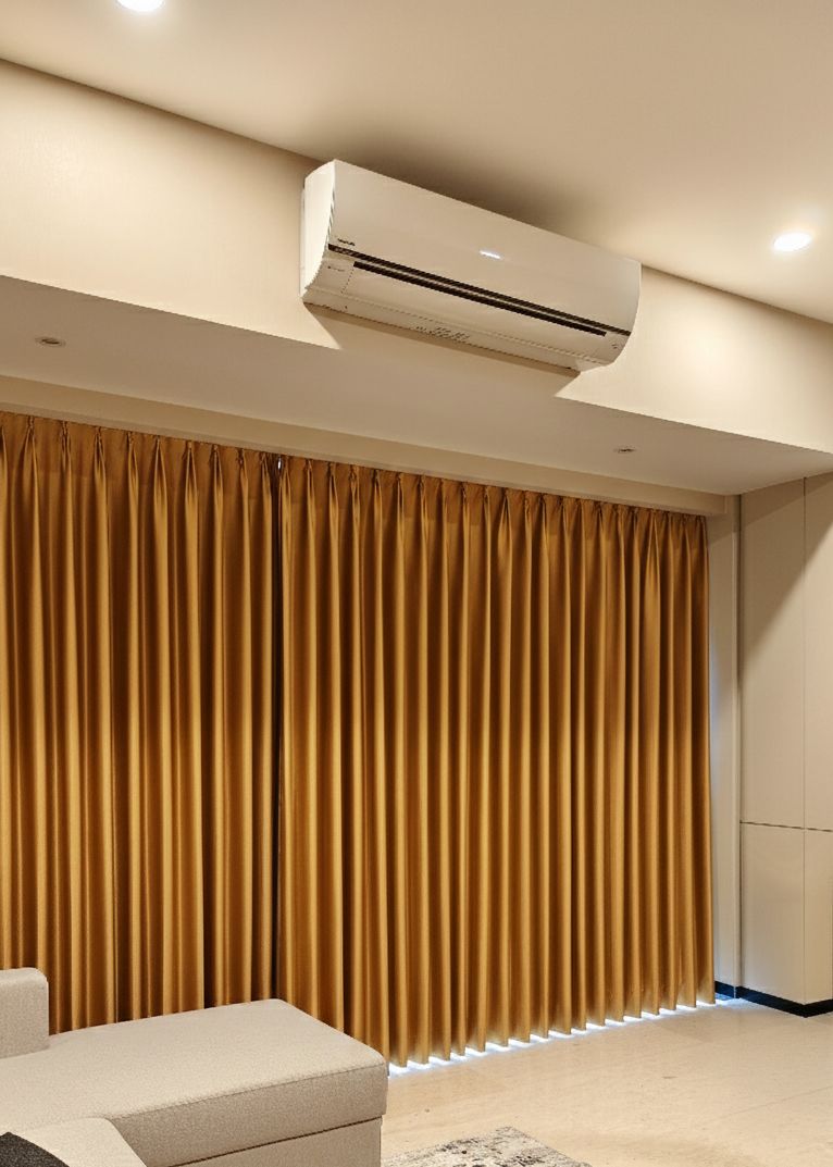 gambar gorden panel berbahan satin