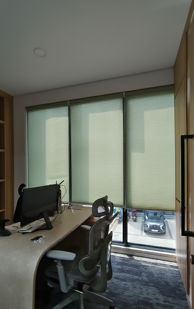 gambar gorden panel minimalis, roller blind