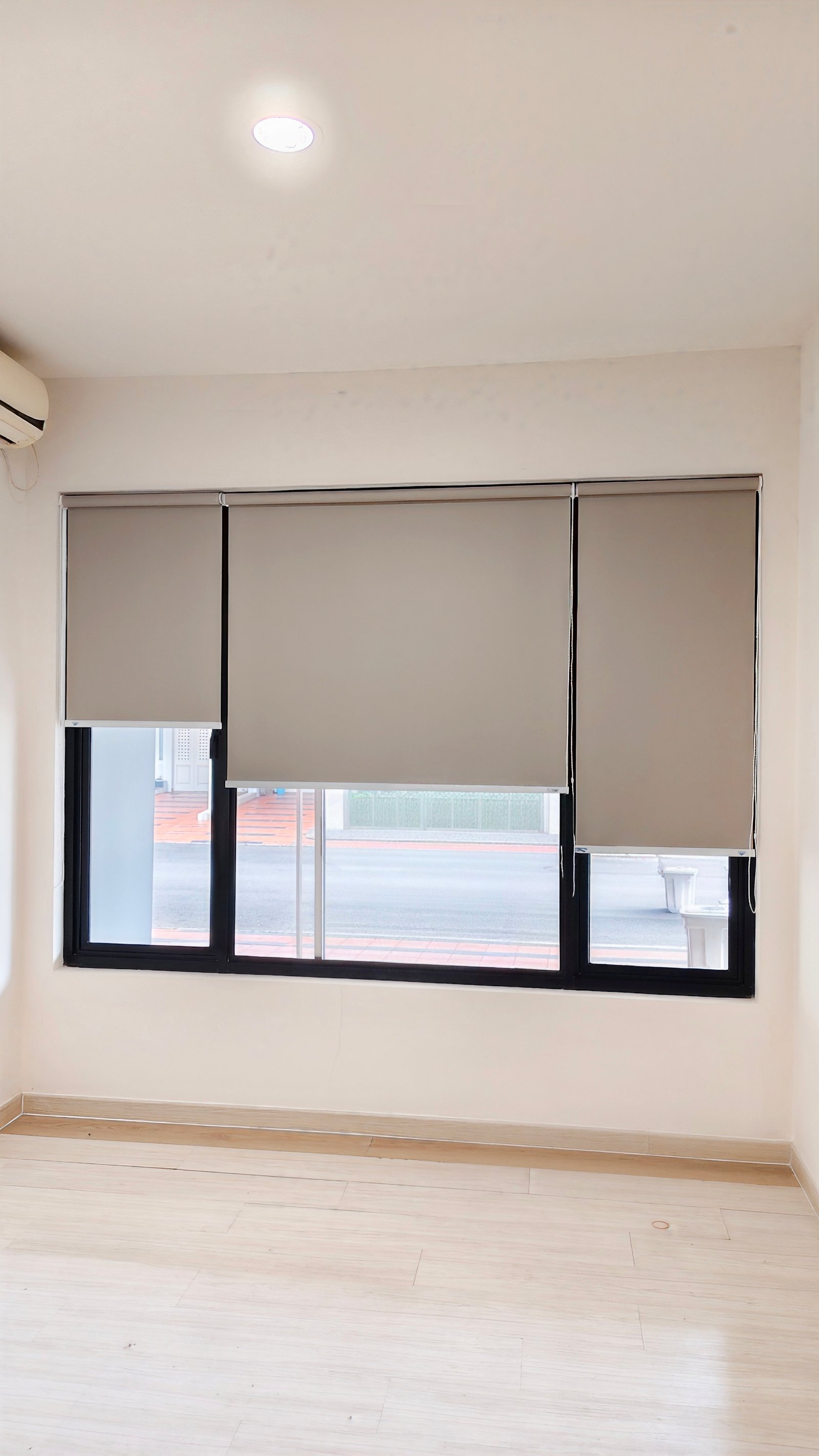 gambar gorden roller bllind