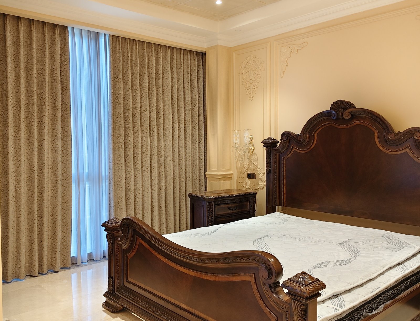 penggunaan Gorden Blackout untuk Proyek Hotel, Villa, Homestay, RS, Kantor