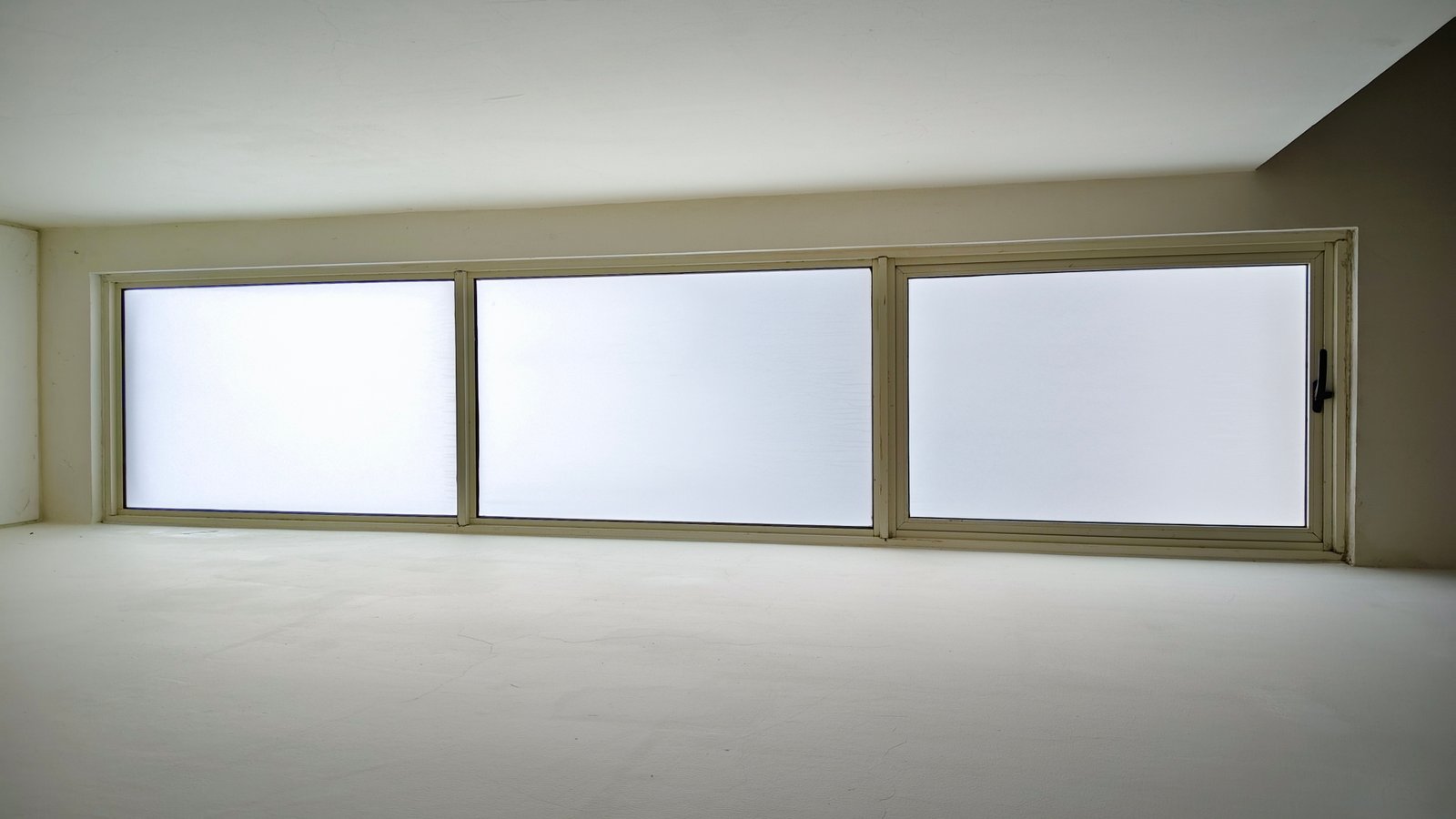 gambar penggunaan kaca film building