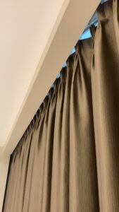 gambar smart curtain / rel gorden otomatis