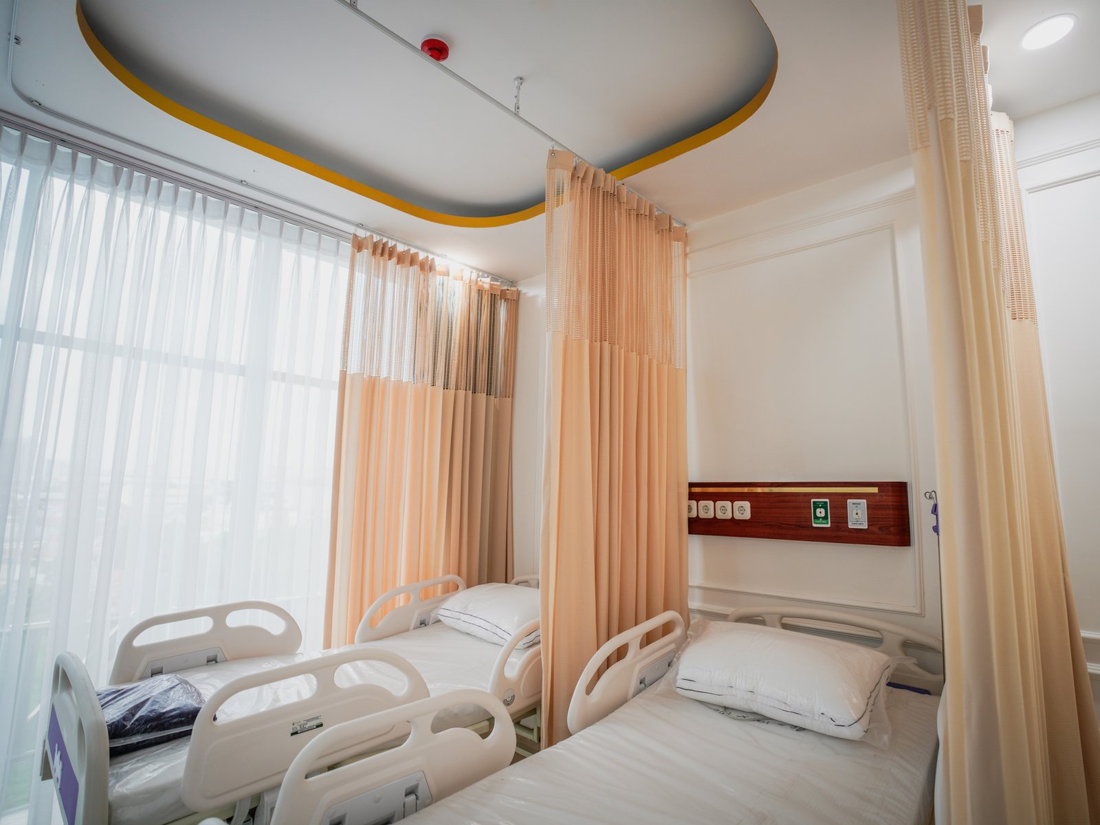 Gorden Penyekat Ruangan di Klinik/Rumah Sakit Anti Bakteri Teruji 1 gorden medis / gorden anti bakteri dari Aneka Sinar Abadi
