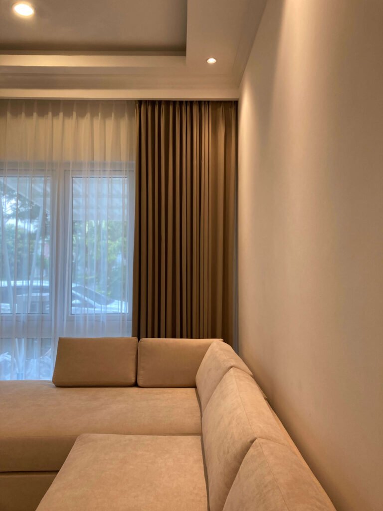 Bu Sanny Suvarna Gorden Residence