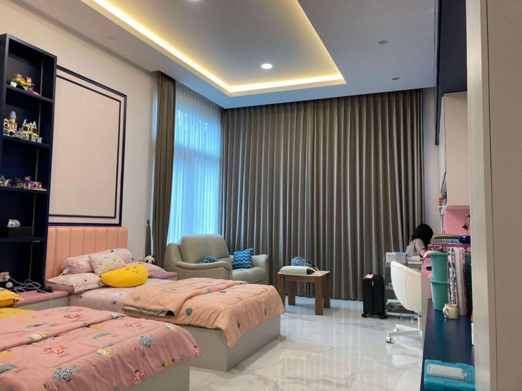 Gorden Residence Meruya 14