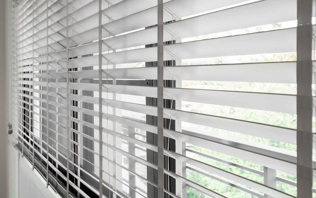 Aneka Sinar Abadi Jual Slimline Blind Gorden / Venetian Blinds / Tirai Jendela Horizontal Aluminium Terbaik