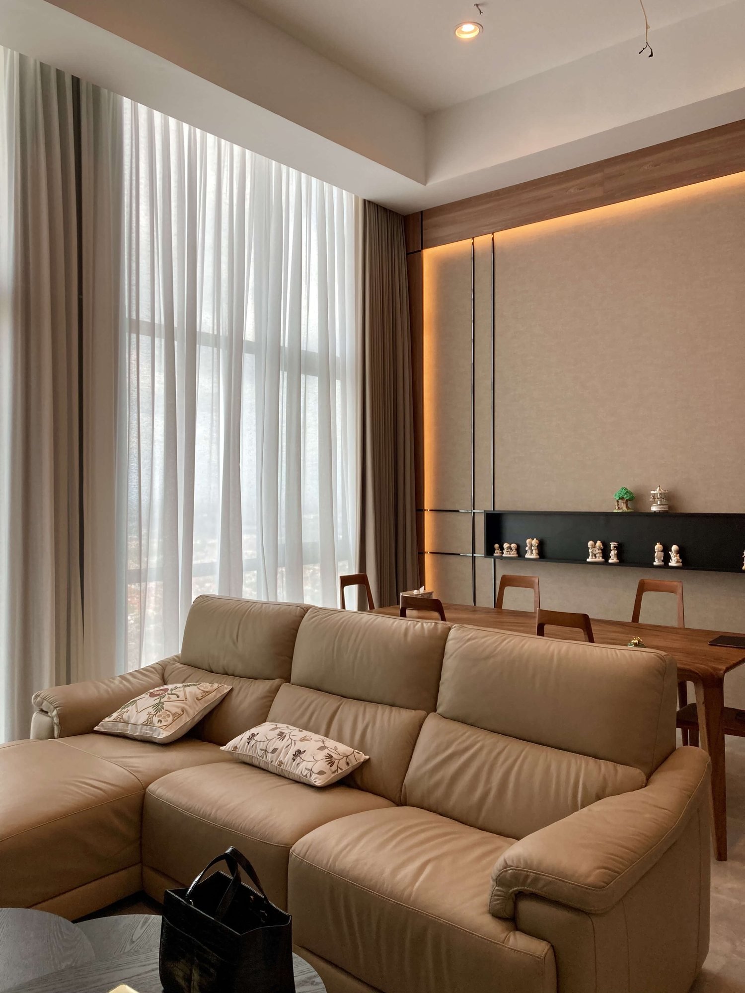 Gorden vitrase area ruang makan: Alice, Hillcrest Karawaci