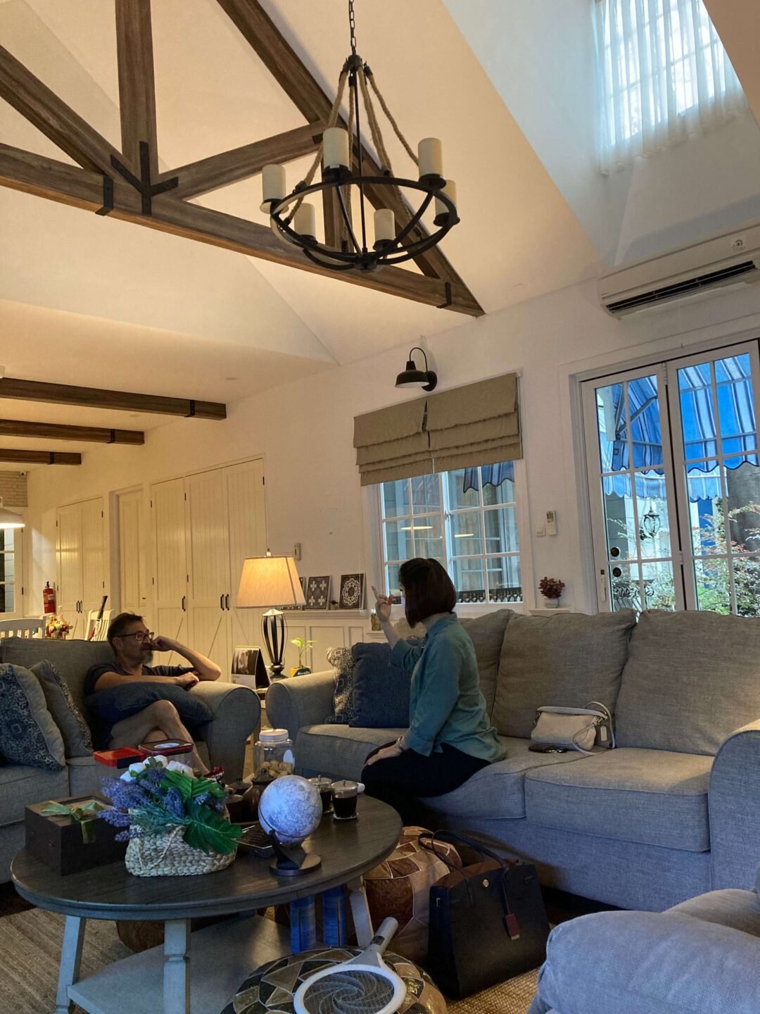 Roman blind ruang keluarga: Bpk Hariman, Pancoran
