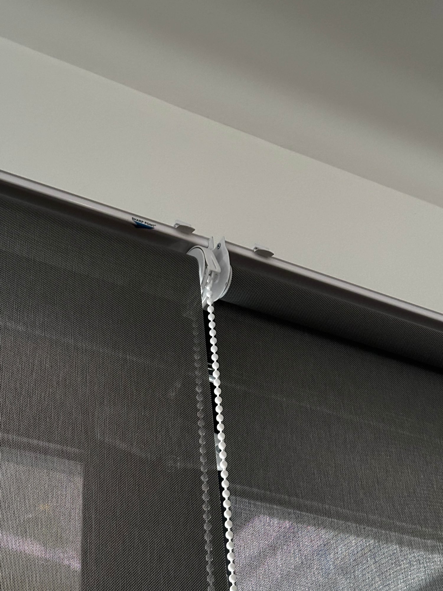 Detail mekanisme rantai blind: Bu Norita, Meruya