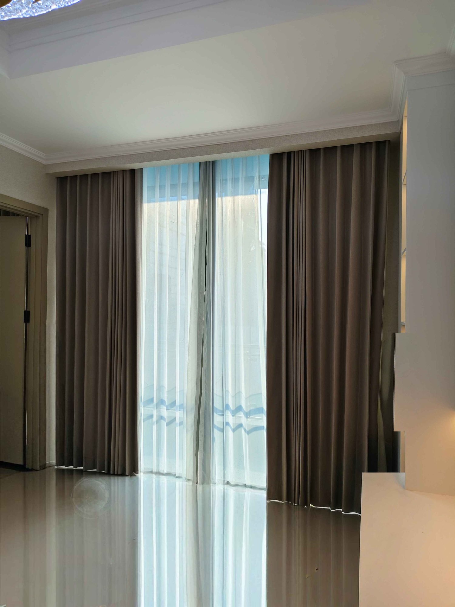 Gorden Apartemen Office 8 Senopati: Bu Happy (4)