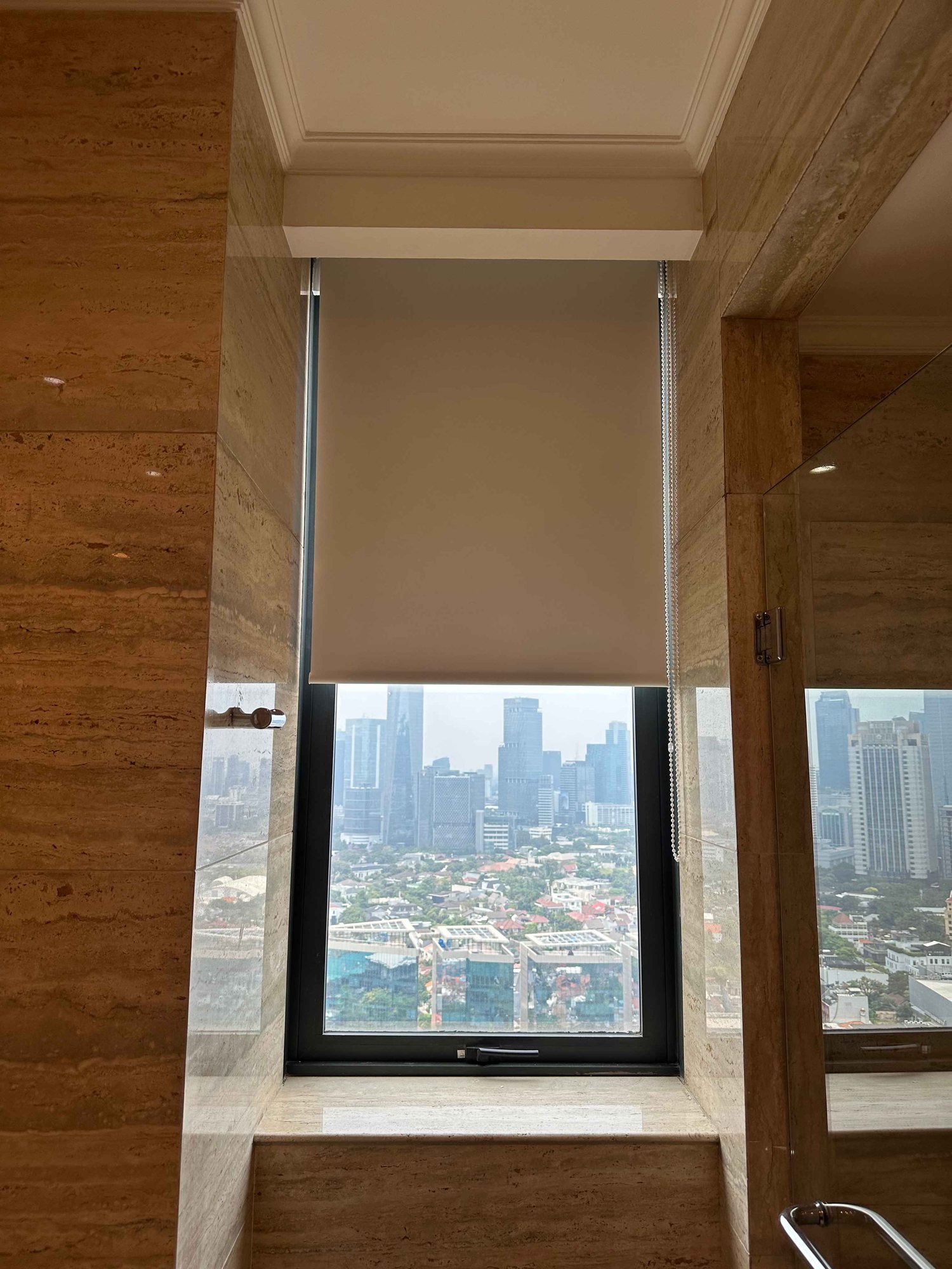 Gorden Apartemen Infinity: Bu Hera (5)
