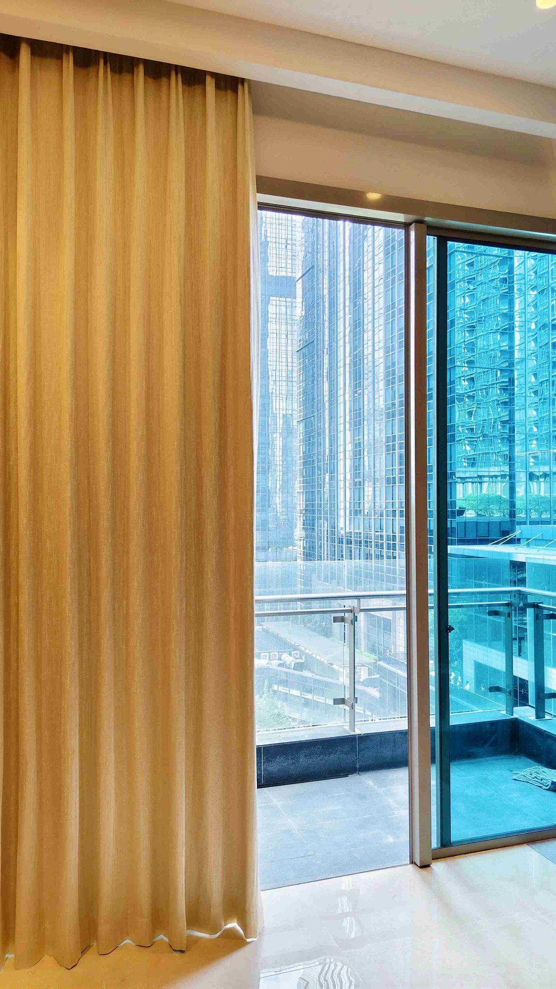 Gorden Residence Senopati: Bu Hera (4)