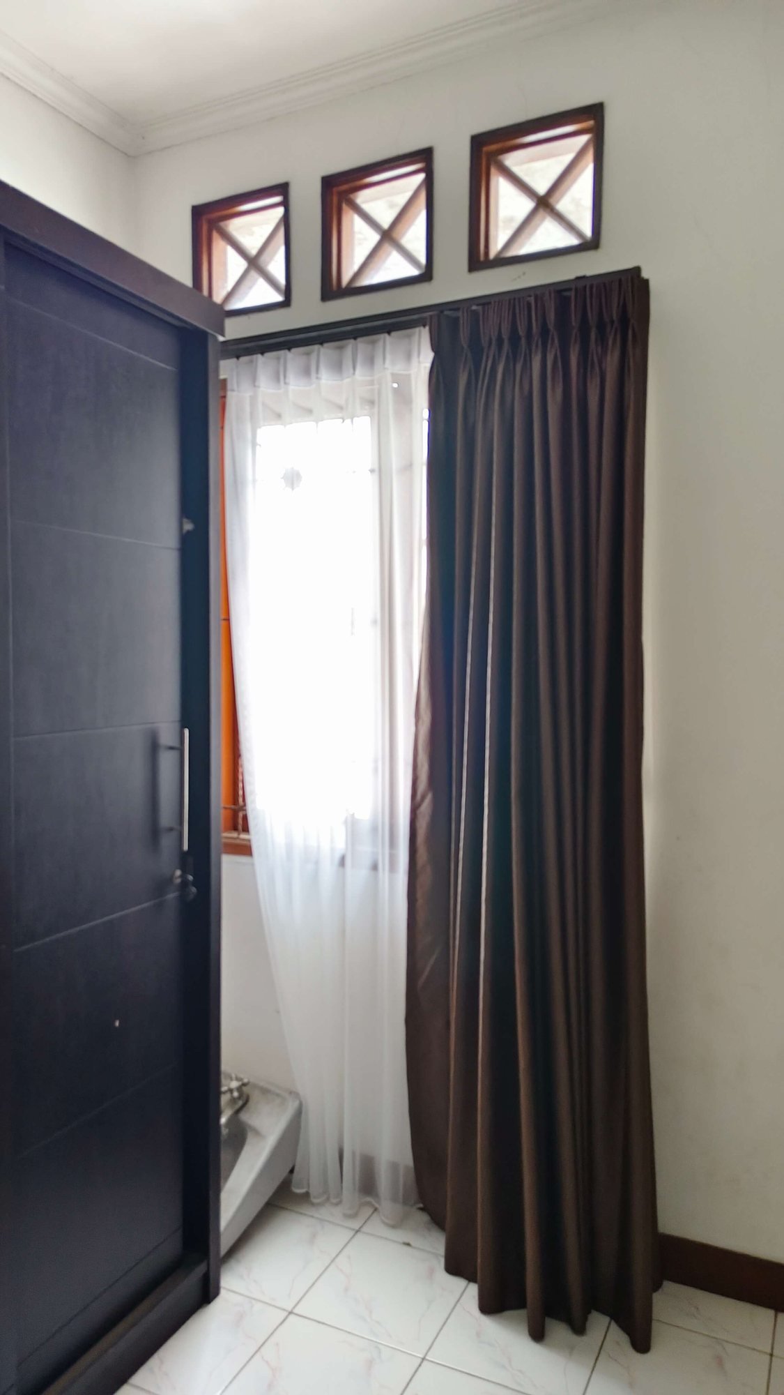 Gorden Residence Pondok Cabe: Pak Wandy (3)
