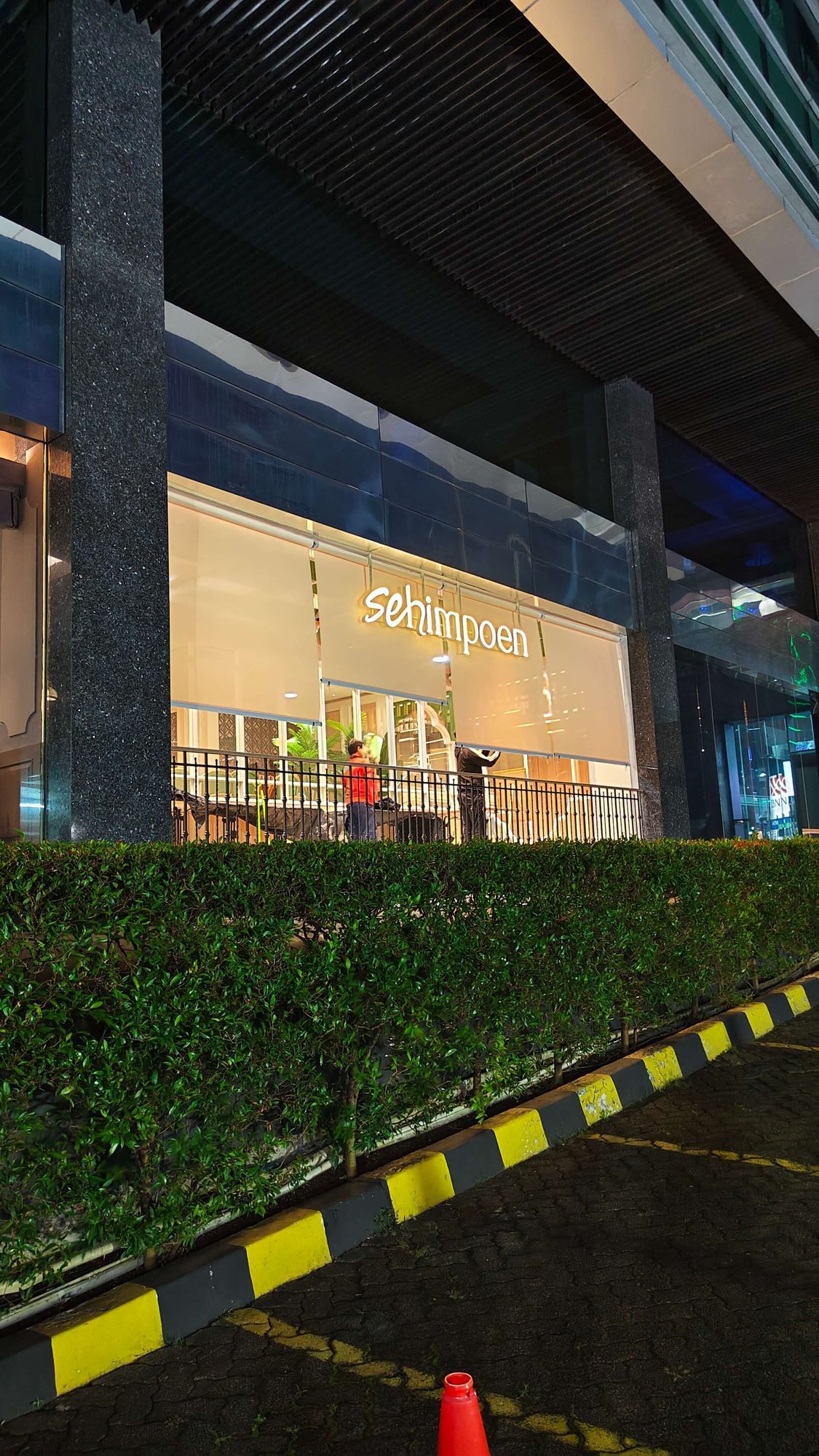Gorden Cafe & Resto CFX Jakarta Selatan: Sehimpoen (3)